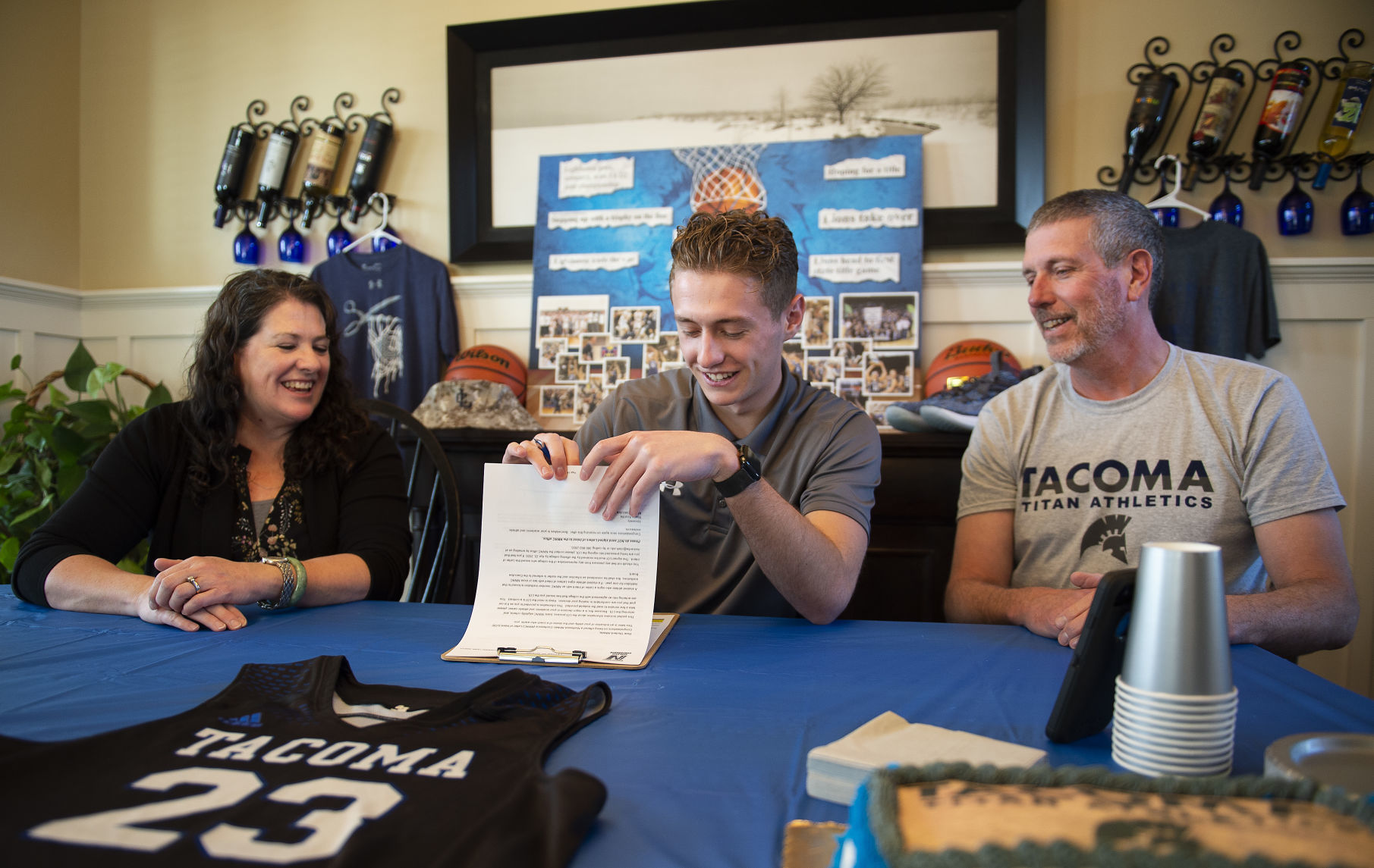 Logan Stephens signs with Tacoma Community College